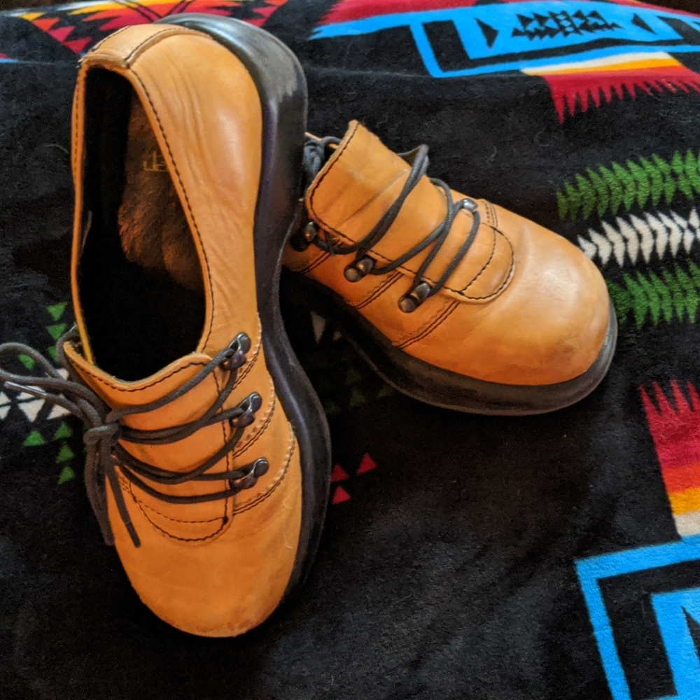 Danskos